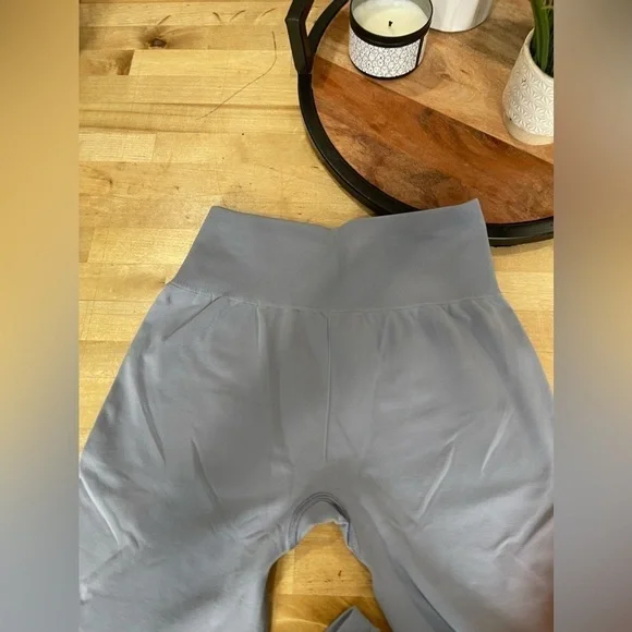 GYMSHARK MOONSTONE SEAMLESS LEGGINGS! S - Picture 8 of 11